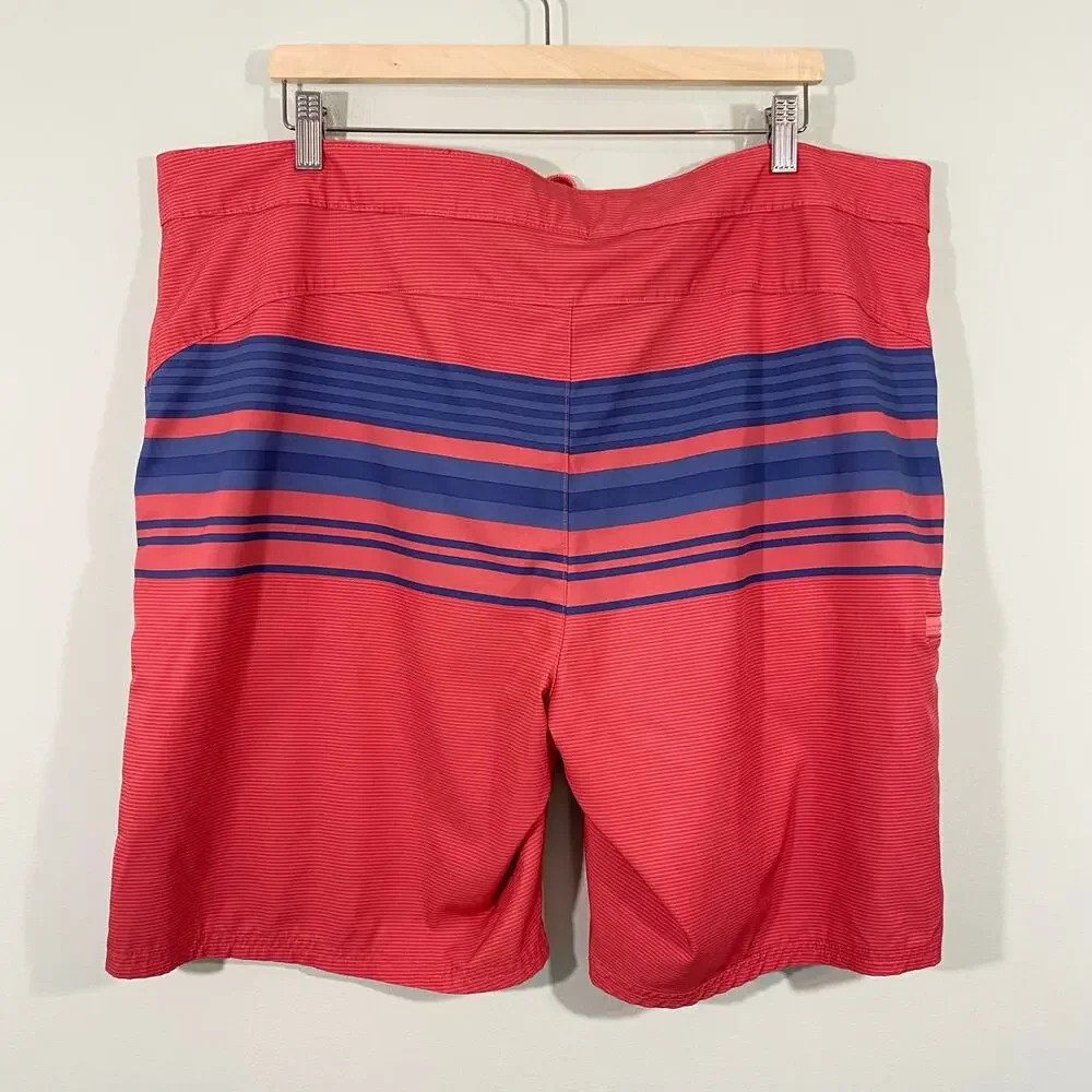 Vineyard Vines Performance vineyard vines